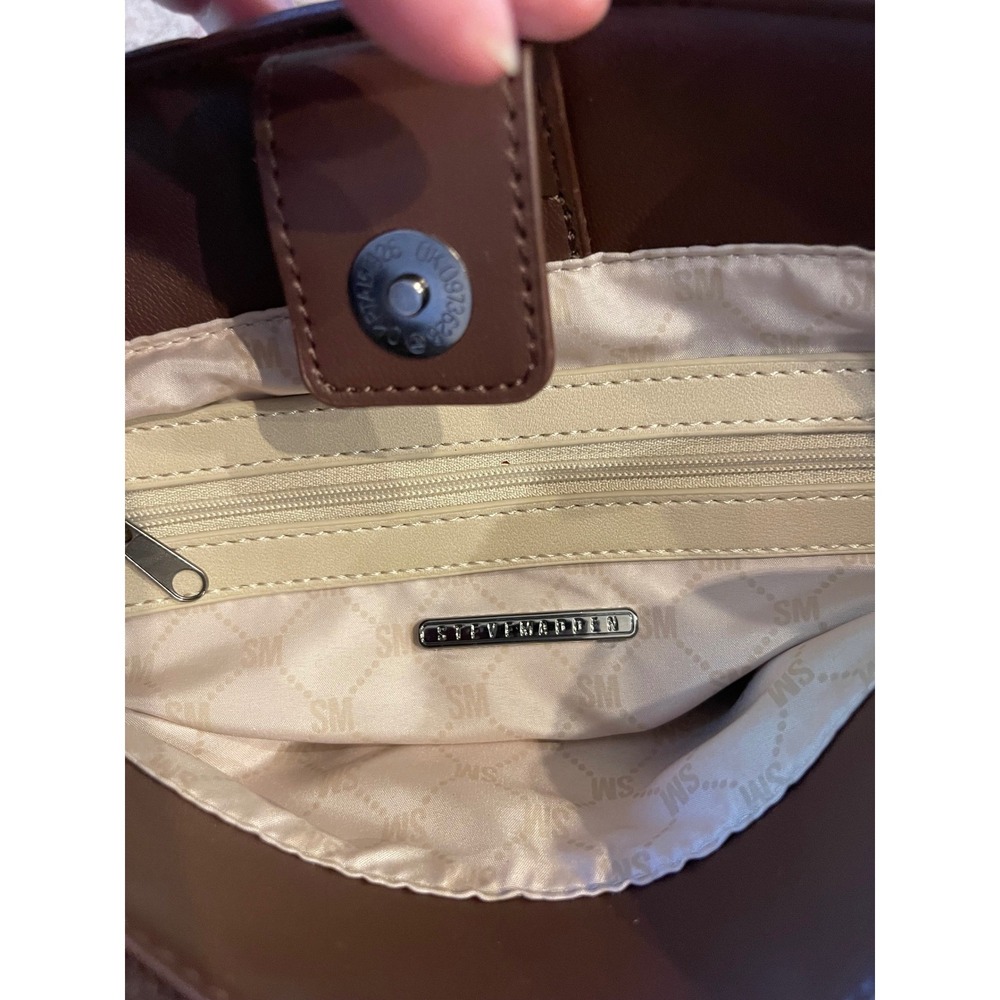 Steve Madden Brown Quilted Satchel Crossbody Bag SM Logo Handbag Minimalist Luxe - Picture 14 of 15